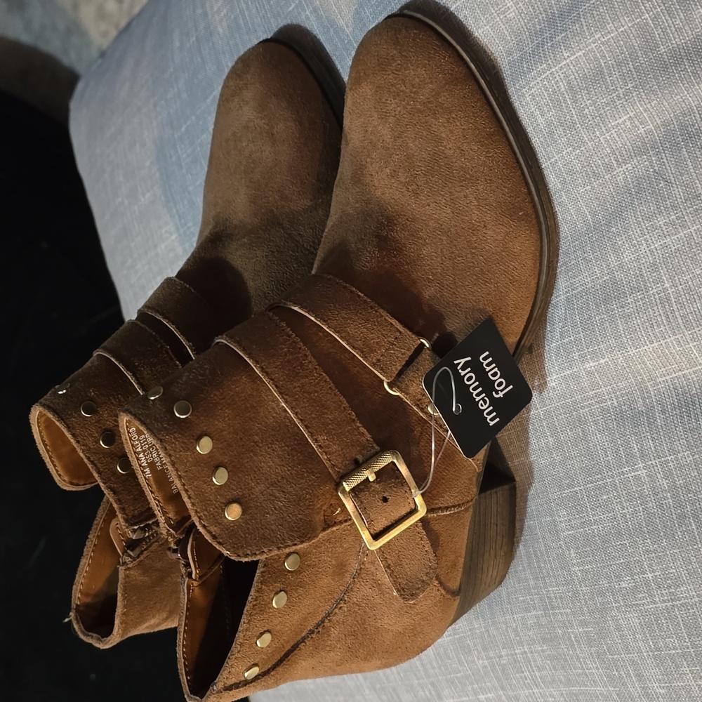 a.n.a. Womens memory foam booties